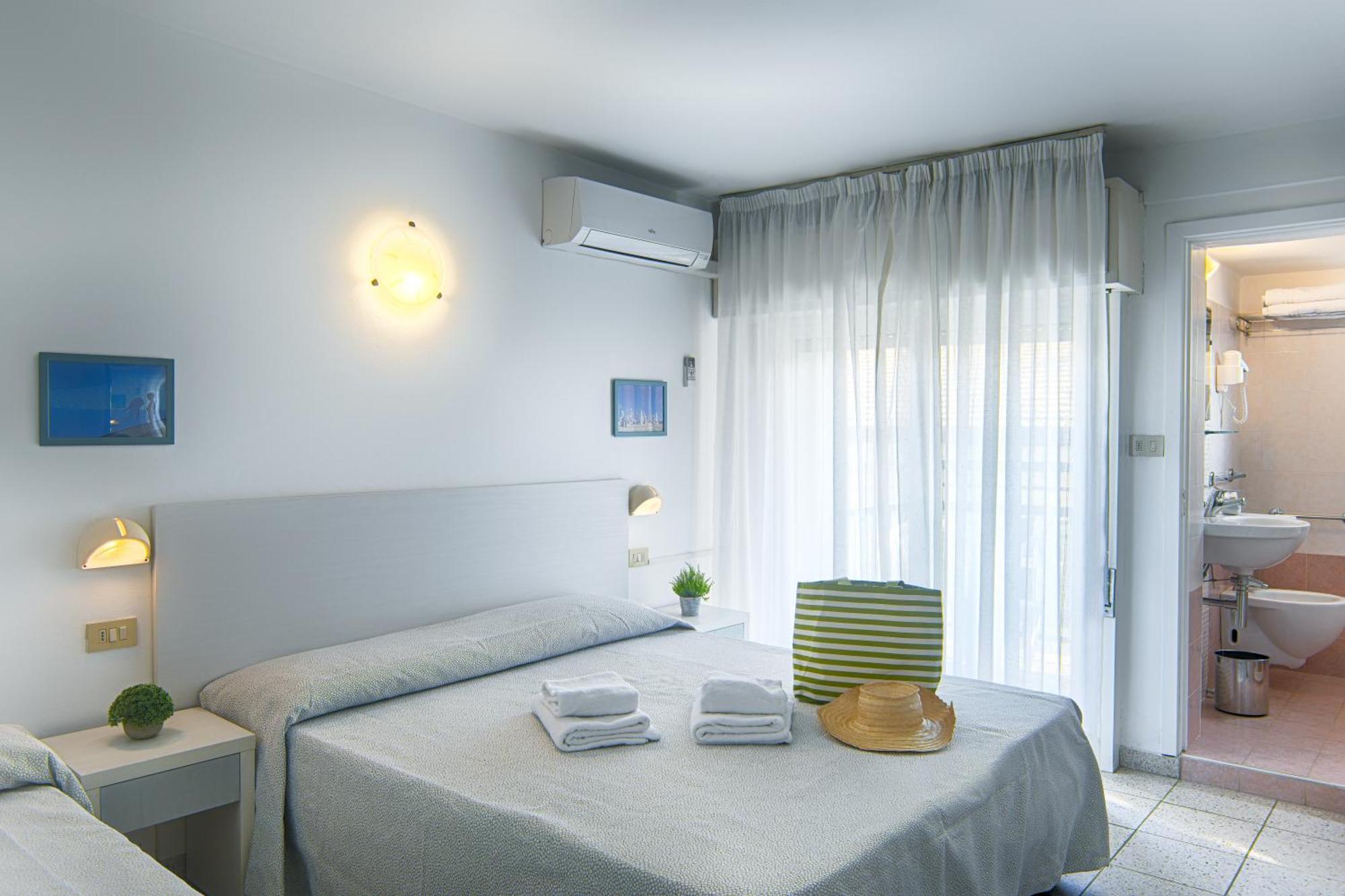 Hotel Le Pleiadi Bellaria-Igea Marina Exterior photo