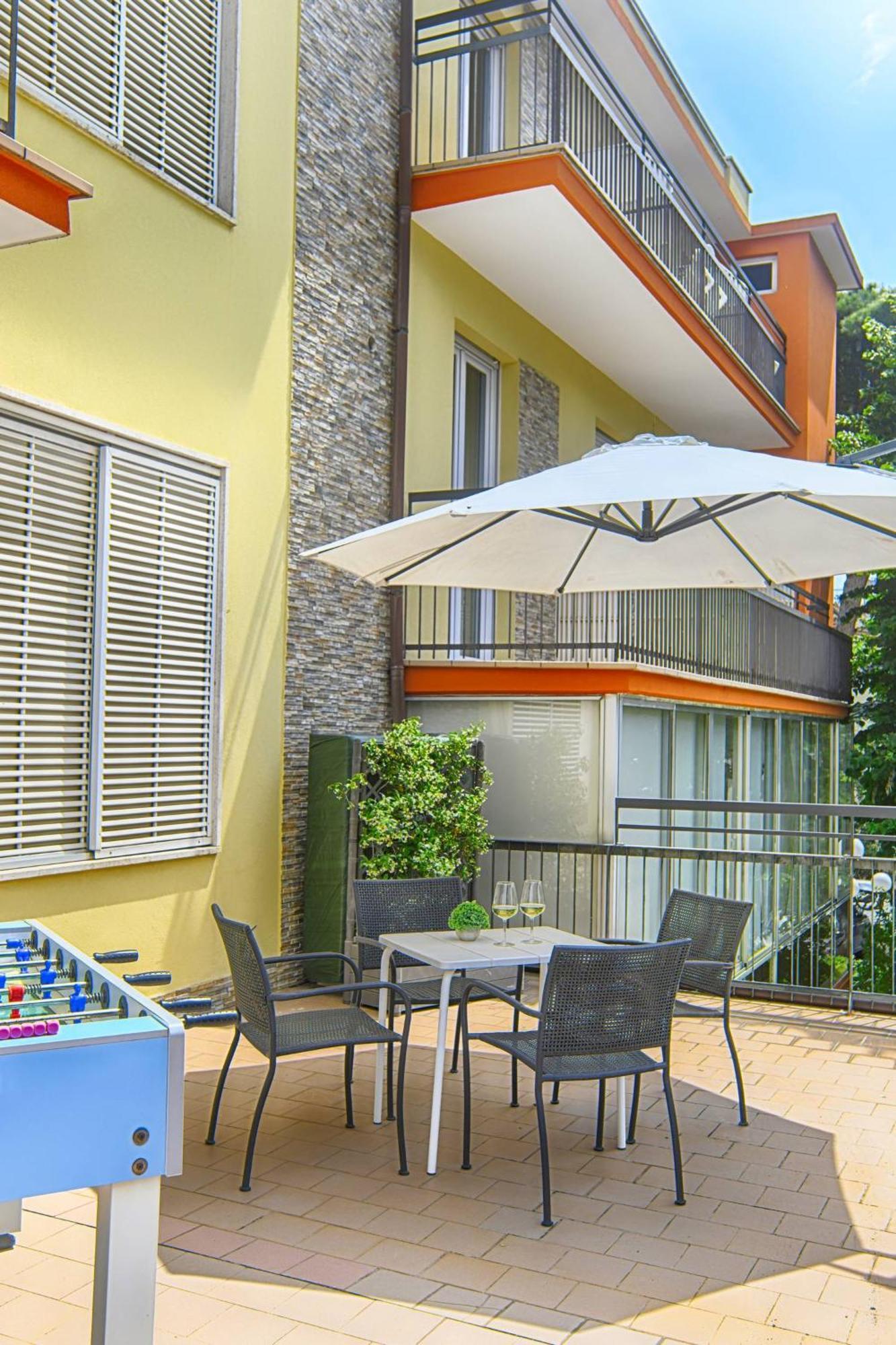 Hotel Le Pleiadi Bellaria-Igea Marina Exterior photo